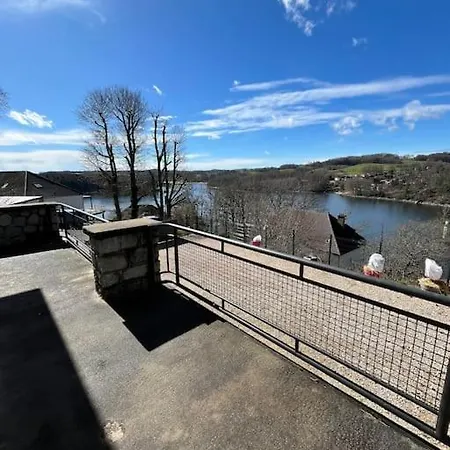 Maison Au Bord Du Semesterbostad