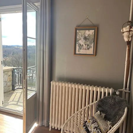 Maison Au Bord Du *